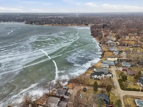 297 East Lakeview Avenue Round Lake Beach IL 60073