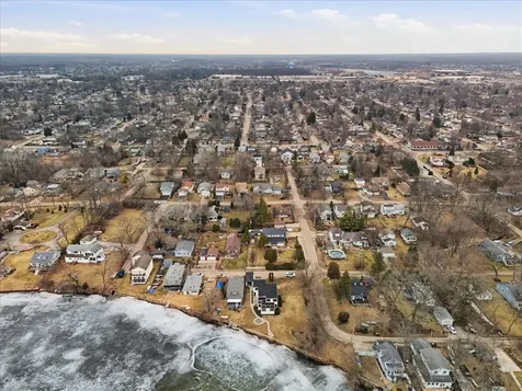 297 East Lakeview Avenue Round Lake Beach IL 60073