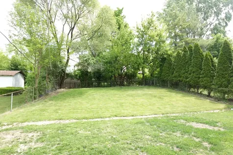 111 West Green Meadows Boulevard Streamwood IL 60107