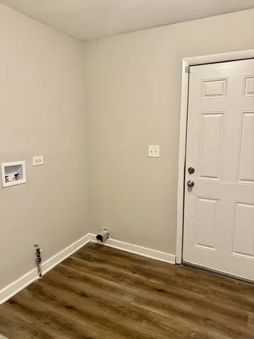 16919 Western Avenue Hazel Crest IL 60429