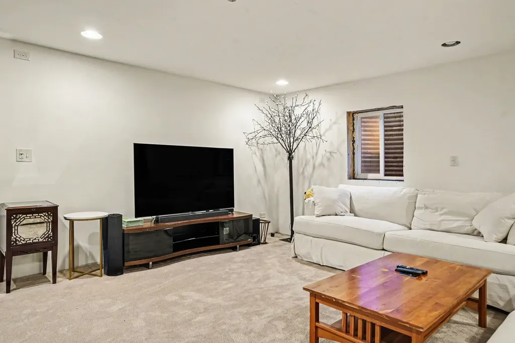 101 Cold Spring Court Aurora IL 60506