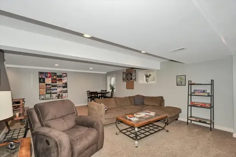 8233 Pecan Place Frankfort IL 60423