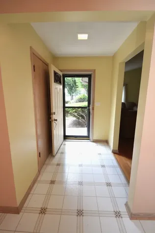 10640 Wakefield Street Westchester IL 60154