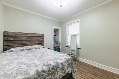 6733 South Campbell Avenue Chicago IL 60629
