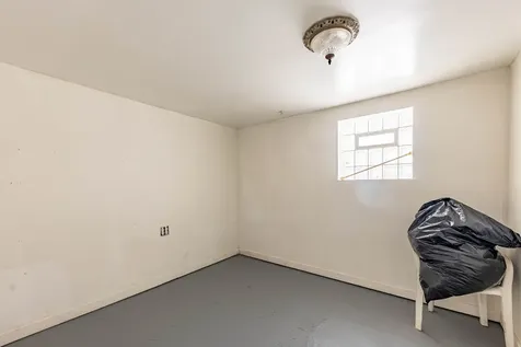 6733 South Campbell Avenue Chicago IL 60629