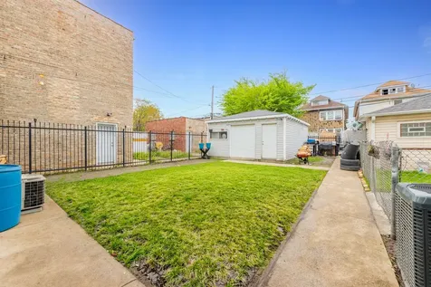 6733 South Campbell Avenue Chicago IL 60629