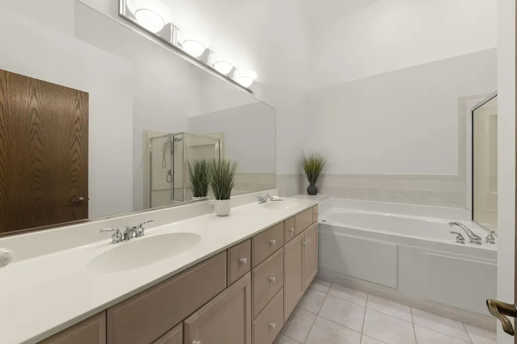 14306 South Blue Spruce Court Orland Park IL 60462