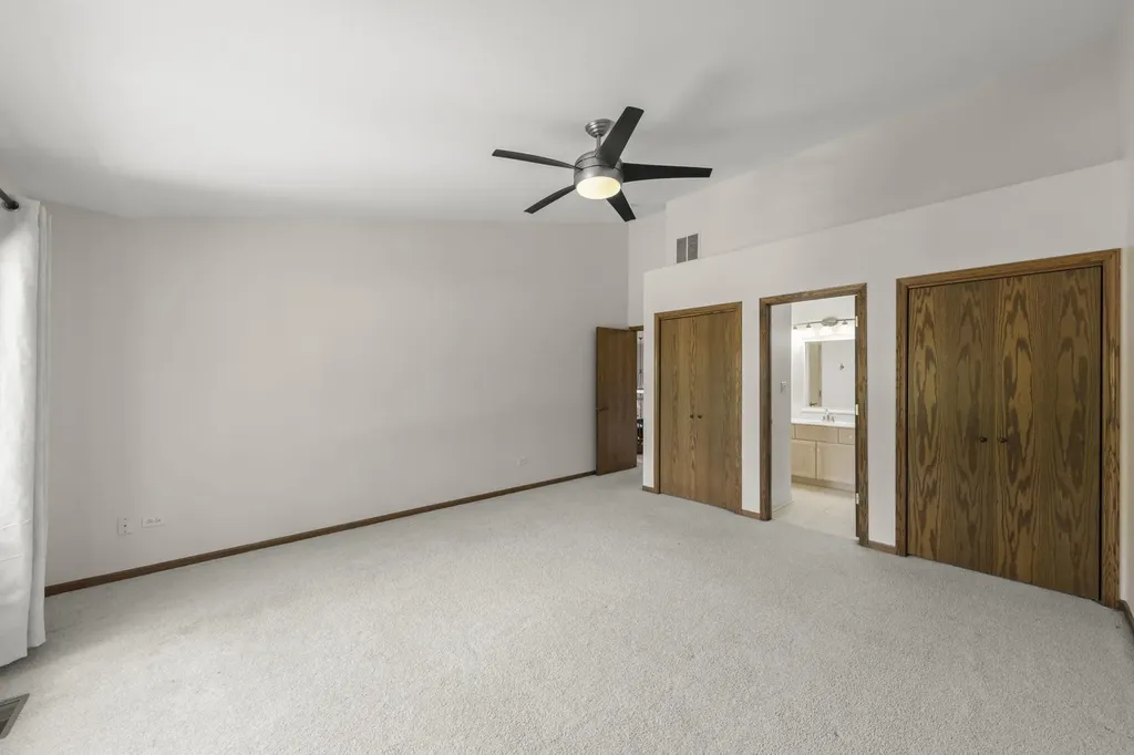 14306 South Blue Spruce Court Orland Park IL 60462