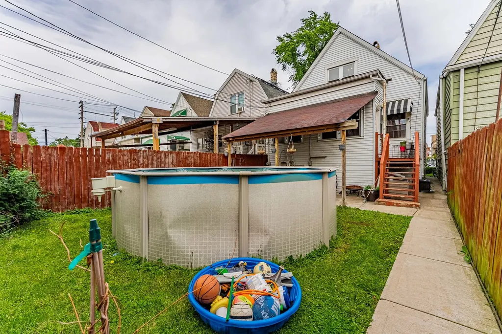 3126 South Komensky Avenue Chicago IL 60623