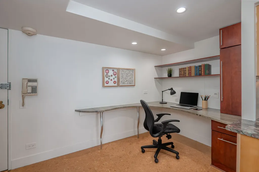 175 East Delaware Place Chicago IL 60611