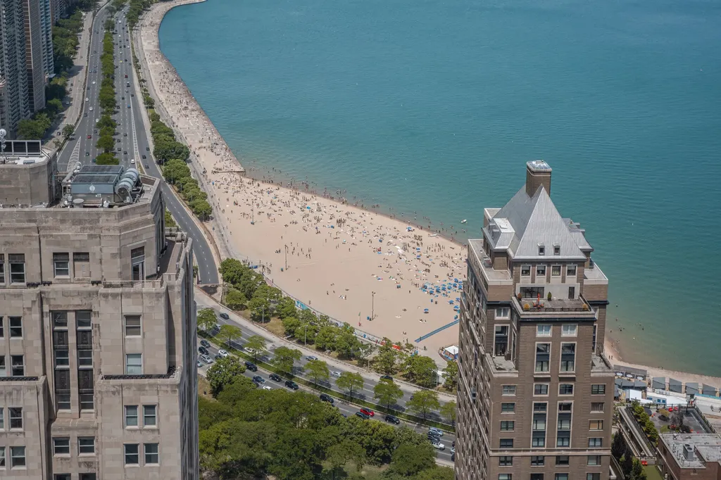 175 East Delaware Place Chicago IL 60611