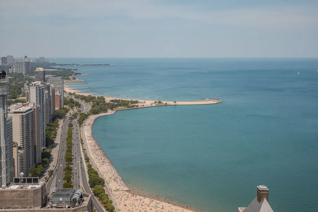 175 East Delaware Place Chicago IL 60611