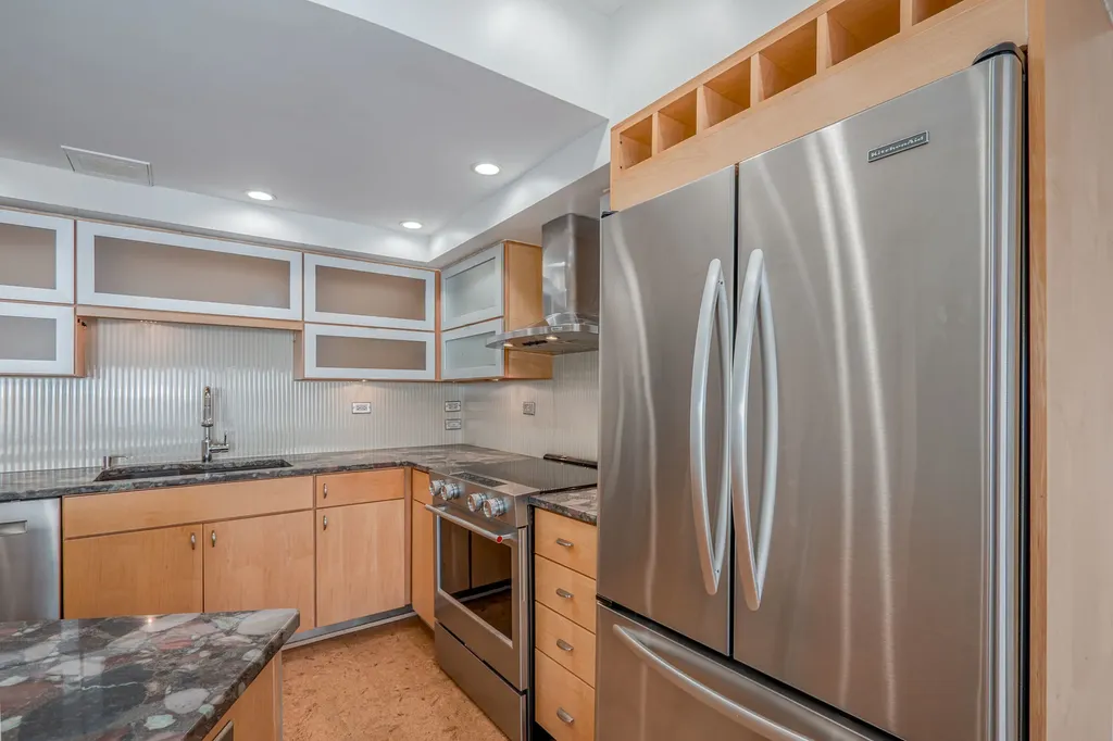 175 East Delaware Place Chicago IL 60611