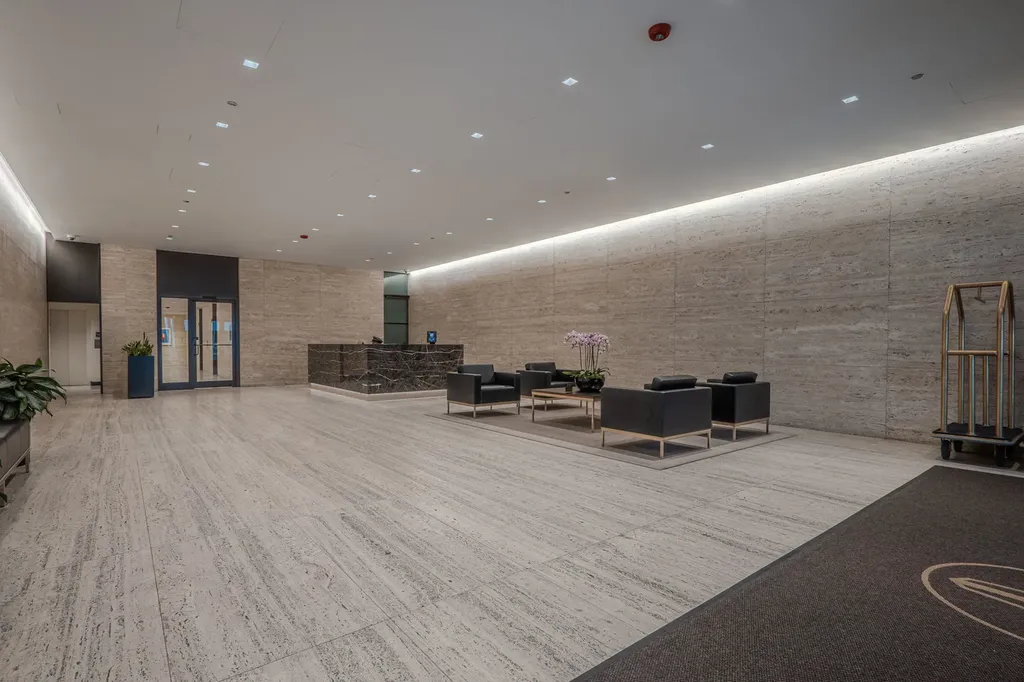 175 East Delaware Place Chicago IL 60611