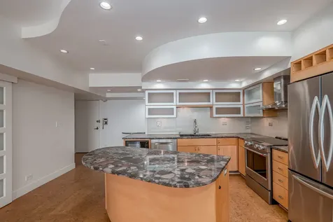 175 East Delaware Place Chicago IL 60611