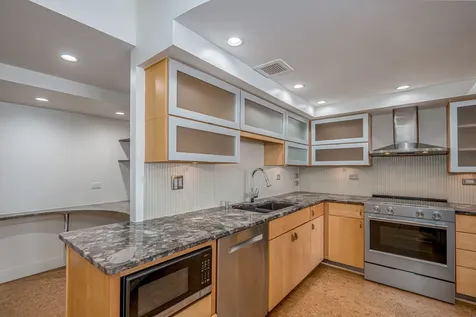 175 East Delaware Place Chicago IL 60611