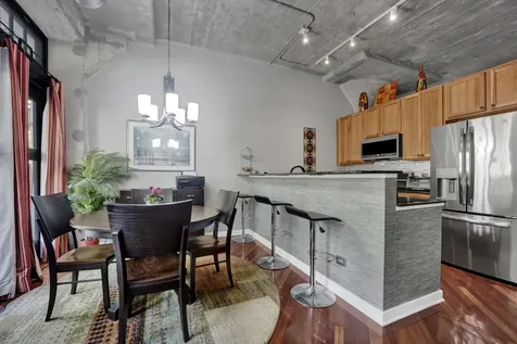 1151 West 14th Place Chicago IL 60608
