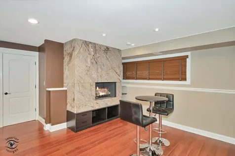 765 Balboa Terrace Bartlett IL 60103