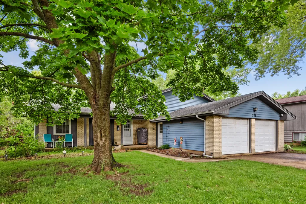 778 Darlington Lane Crystal Lake IL 60014