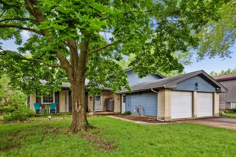 778 Darlington Lane Crystal Lake IL 60014
