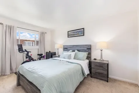336 South Maple Street Mount Prospect IL 60056