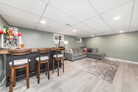 336 South Maple Street Mount Prospect IL 60056
