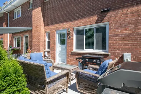 336 South Maple Street Mount Prospect IL 60056