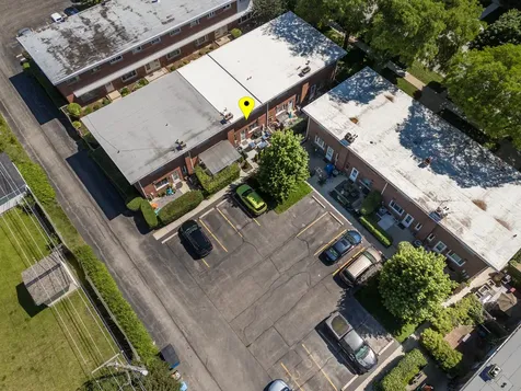 336 South Maple Street Mount Prospect IL 60056