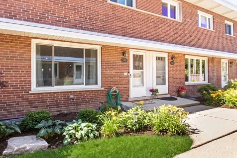 336 South Maple Street Mount Prospect IL 60056