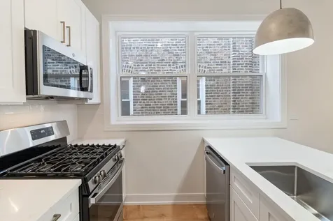 839 North Rockwell Street Chicago IL 60622