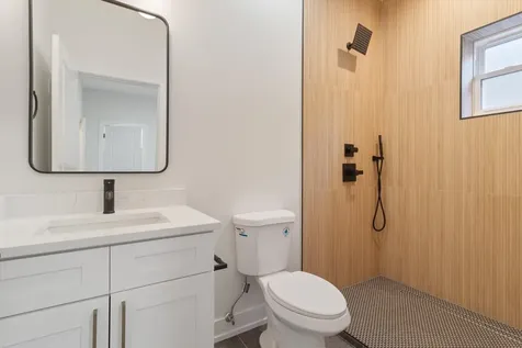 839 North Rockwell Street Chicago IL 60622