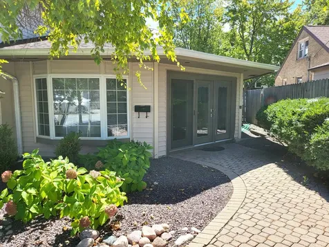 2306 Maysel Street Bloomington IL 61701