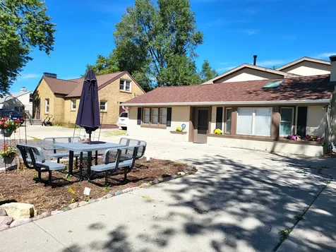 2306 Maysel Street Bloomington IL 61701
