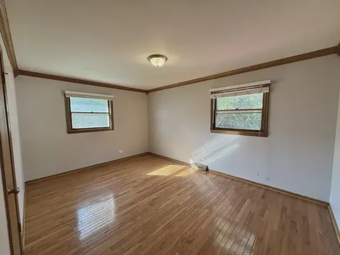 340 North Illinois Avenue Glenwood IL 60425