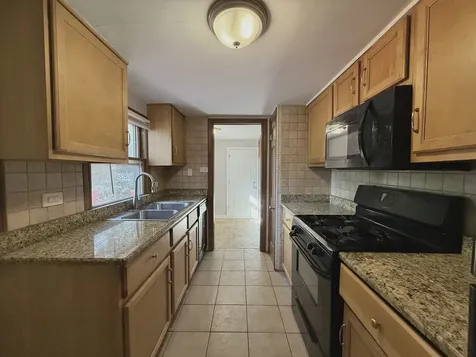 340 North Illinois Avenue Glenwood IL 60425