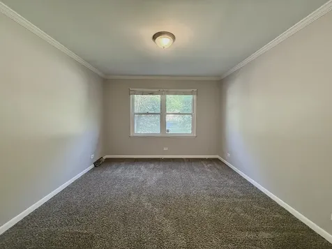 340 North Illinois Avenue Glenwood IL 60425