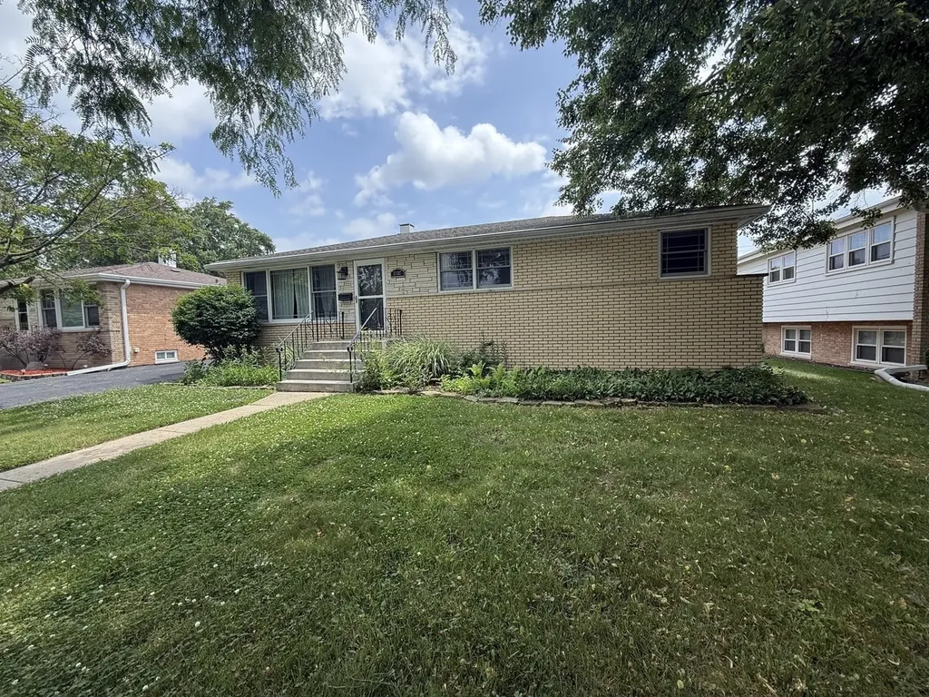 17537 70TH Court Tinley Park IL 60477