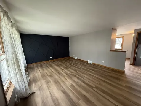 17537 70TH Court Tinley Park IL 60477