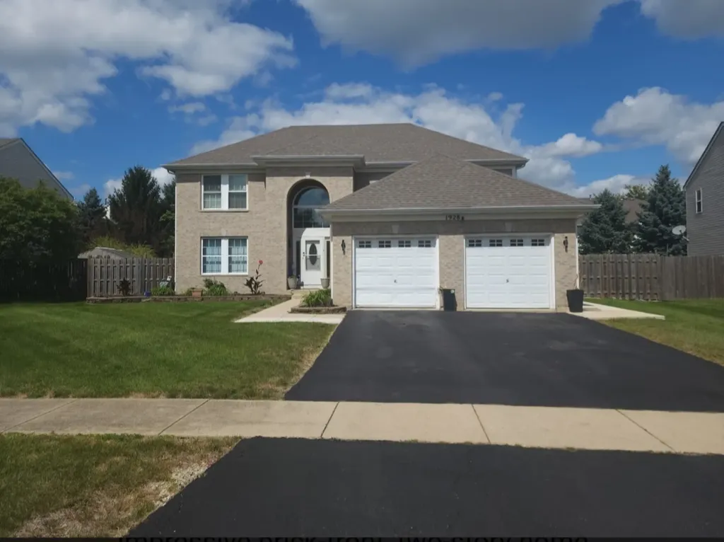 1928 West Brimstone Road Romeoville IL 60446