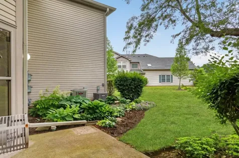7029 South Stratton Lane Gurnee IL 60031