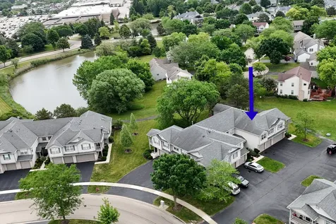 7029 South Stratton Lane Gurnee IL 60031