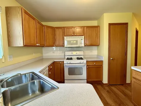 5692 Hearthside Drive Bourbonnais IL 60914