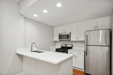 680 North Green Street Chicago IL 60642