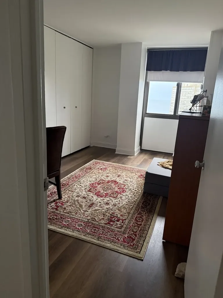 4850 South Lake Park Avenue Chicago IL 60615