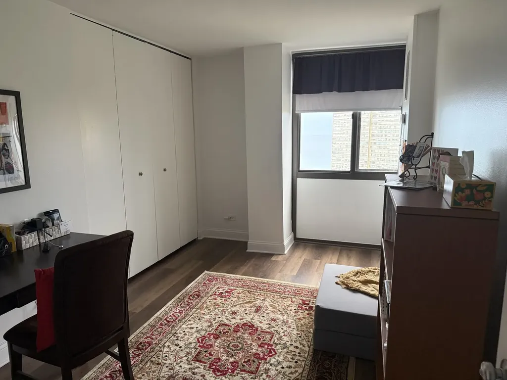 4850 South Lake Park Avenue Chicago IL 60615