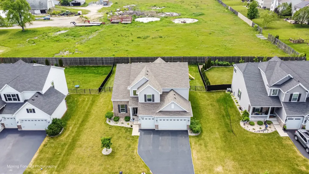 9243 Enstrom Lane Huntley IL 60142