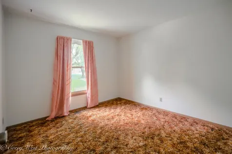 335 South Hadsall Street Genoa IL 60135