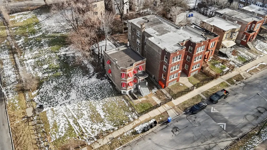 7409 South Eggleston Avenue Chicago IL 60621