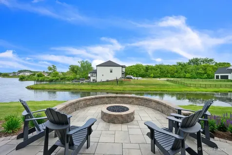 3654 Old Bridge Lane Elgin IL 60124