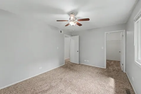 12 Wild Rose Court Streamwood IL 60107